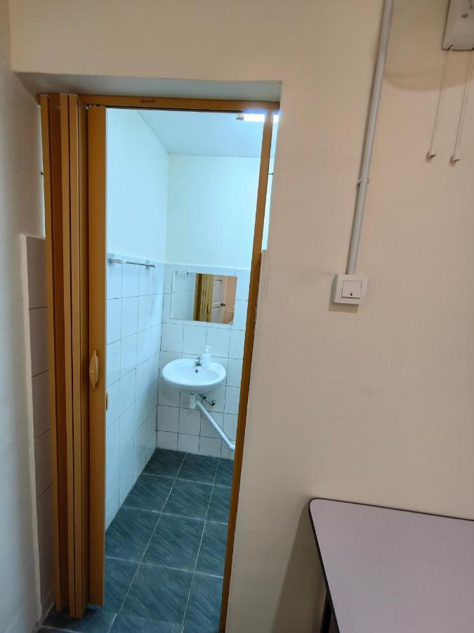Ww Hostel 22A Private Shower George Town  Kültér fotó