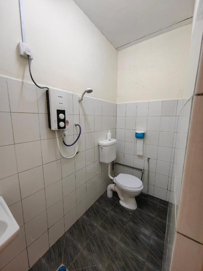 Ww Hostel 22A Private Shower George Town  Kültér fotó